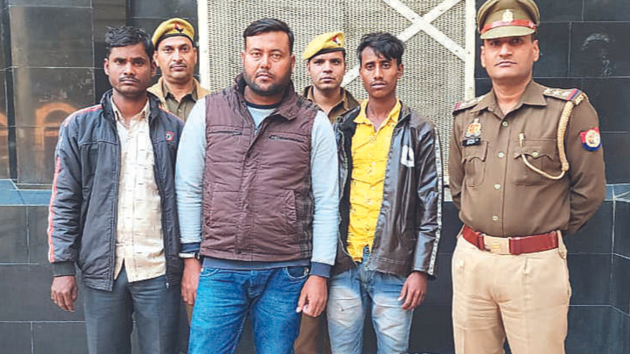 The arrested persons include engineer Sajid Ali and contractor Pramod Kumar, who were responsible for ensuring safety at the site, and worker Vishesh Kumar, who had left the iron bar on the track