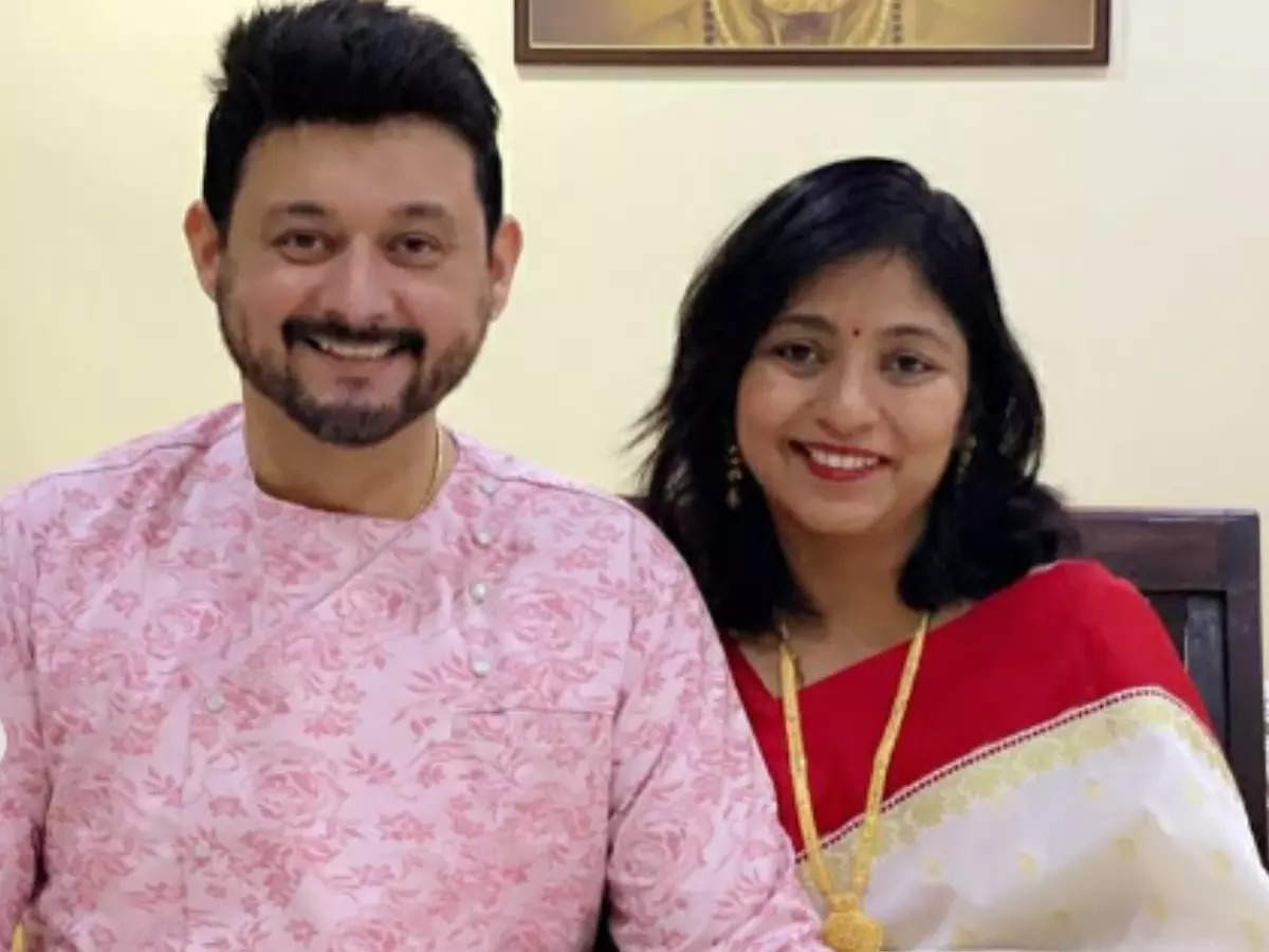 leena swapnil joshi