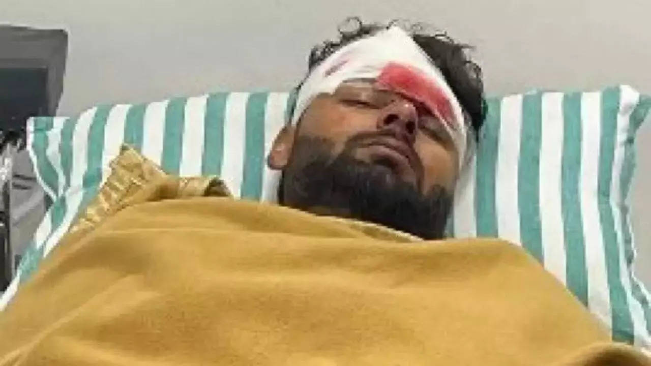 Rishabh Pant injured in road accident near Haridwar, cops say 'lucky to survive'