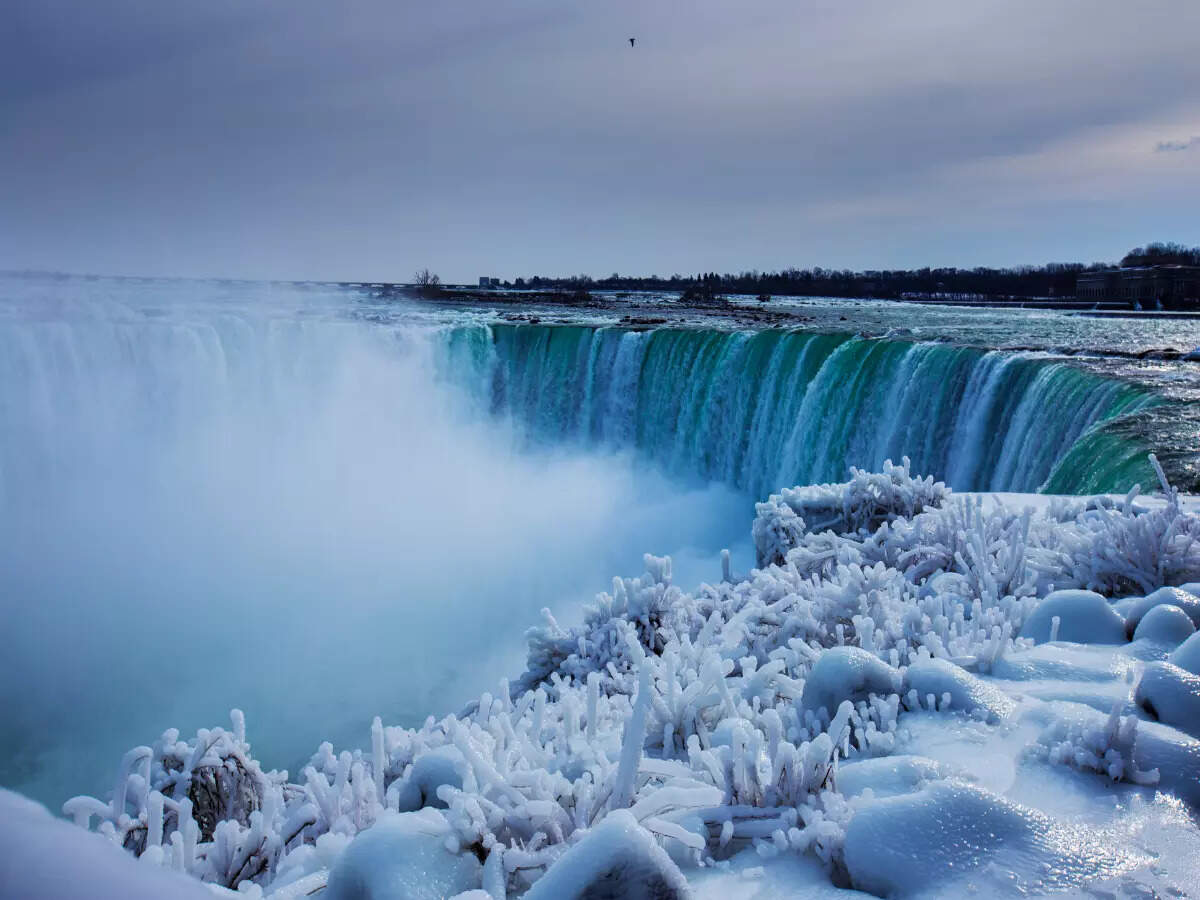 In Pictures Niagara Falls Gets Magical In Winter Times Of India Travel