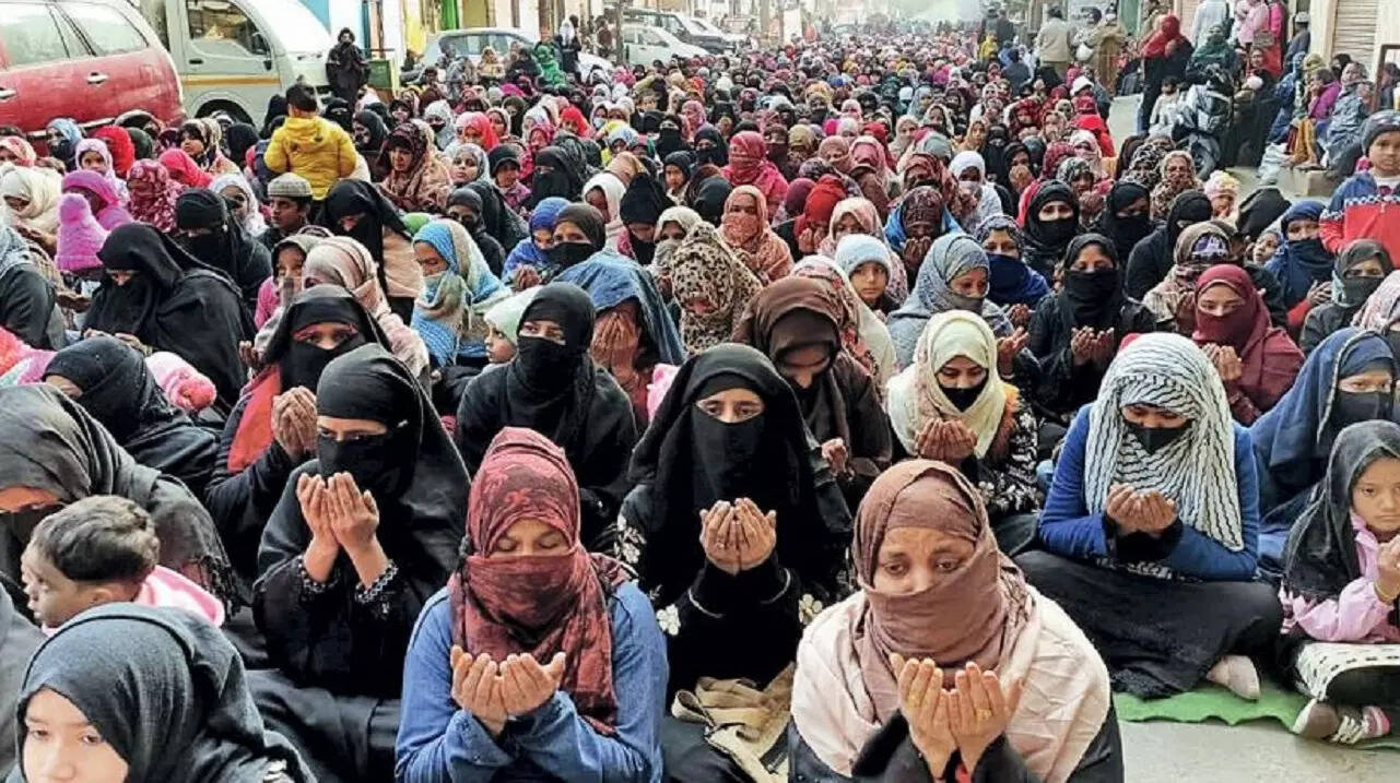 Phase 4th Gujarat Industrial Development Corporation, Vapi: Map ...