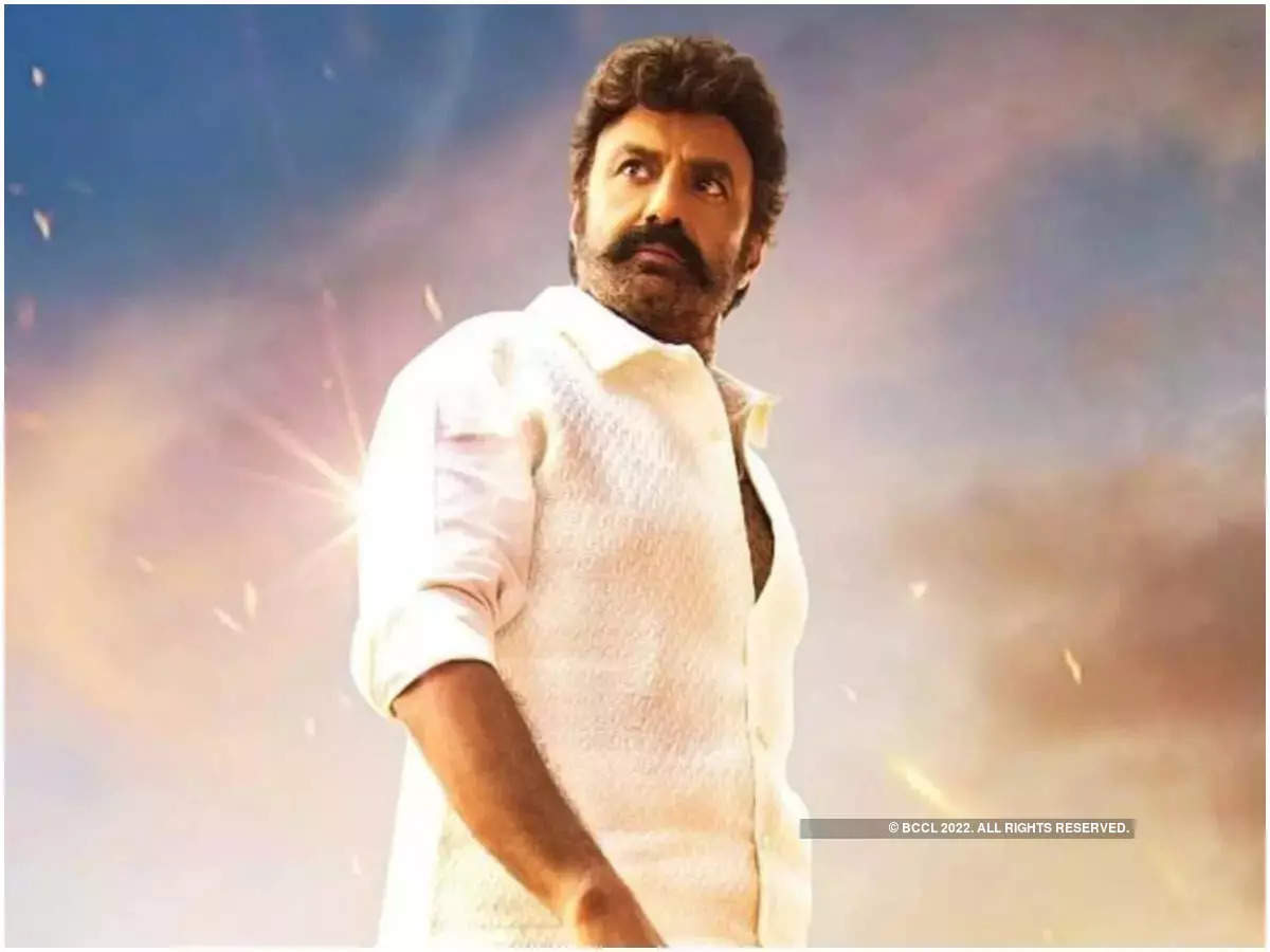 Balakrishna's helicopter woes: Pilot lands in Ongole due to bad weather |  Telugu Movie News - Times of India