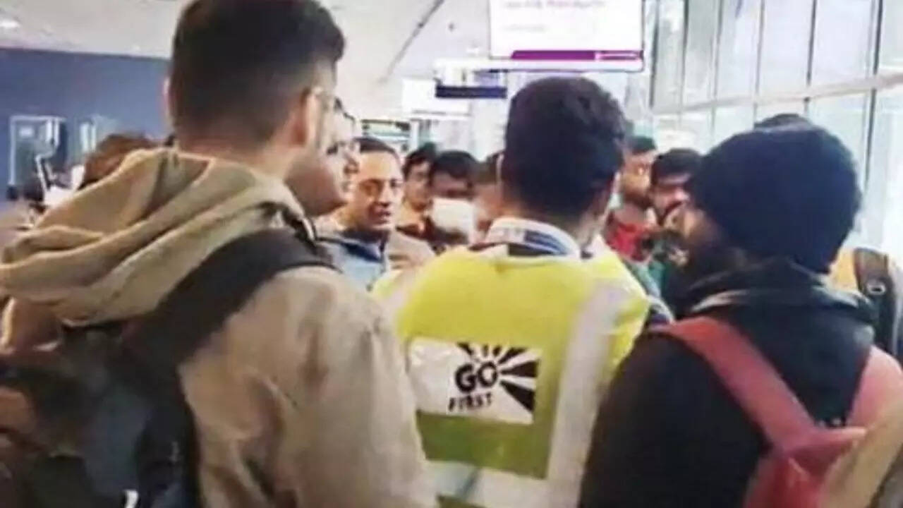 Flight takes off from Bengaluru as 54 passengers wait on bus