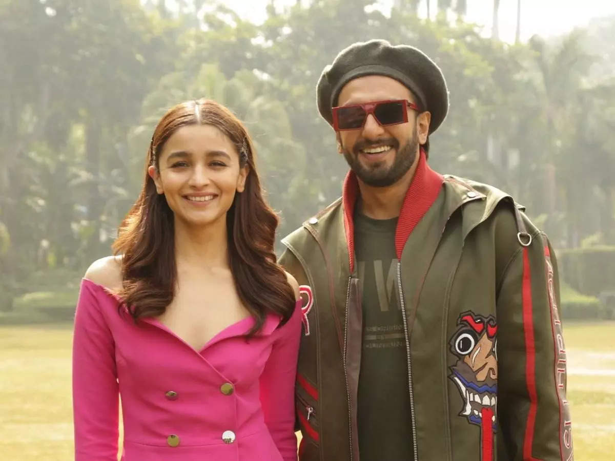 ranveer singh: Ranveer Singh says 'Rocky Aur Rani Kii Prem Kahaani' will  bring back the feel of 'Kabhi Khushi Kabhie Gham' at movie's new song  launch - The Economic Times