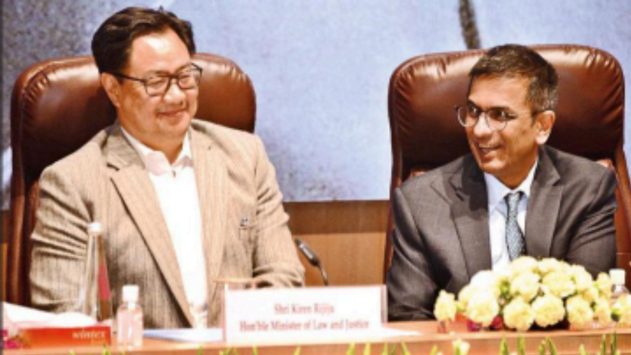 Govt writes to CJI, wants its representatives on SC collegium