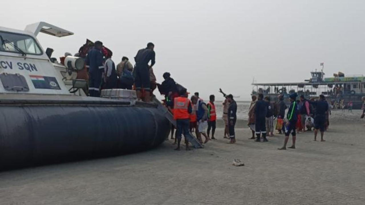 Indian Coast Guard rescues 511 Ganga Sagar pilgrims from stranded vessels in Bay of Bengal | Kolkata News – Times of India