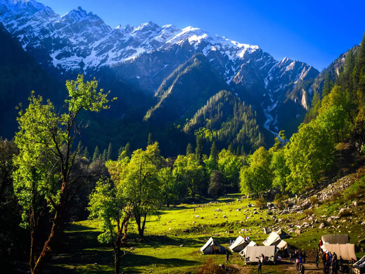 These Himachal destinations are a winter wonderland!