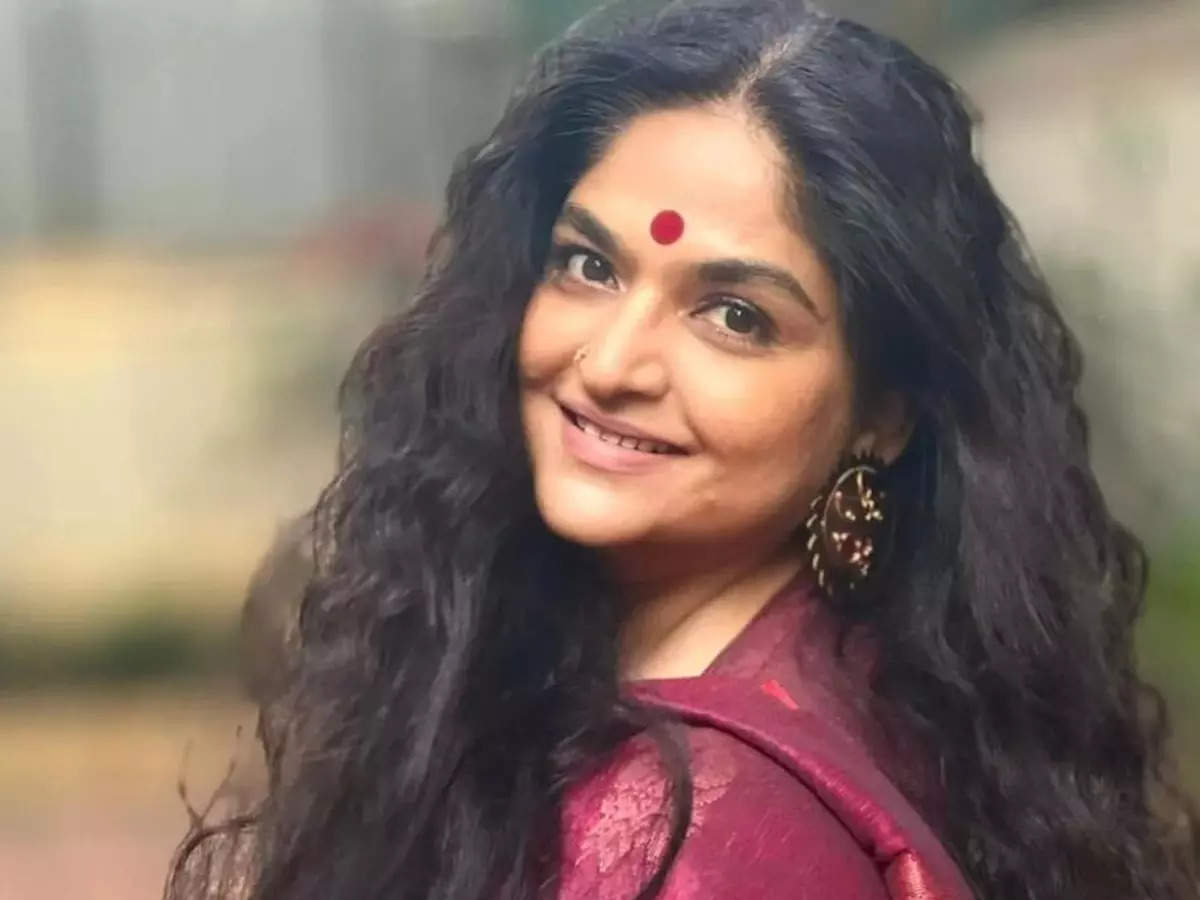 Exclusive - Indira Krishnan on playing Vedika in Saavi Ki Savari says, 