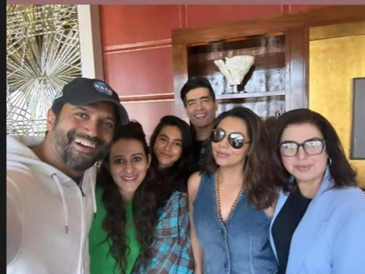 Gauri Khan, Farah Khan, Farhan Akhtar, Shibani Dandekar, Manish Malhotra jet set to Dubai for vacation – Pics inside | Hindi Movie News