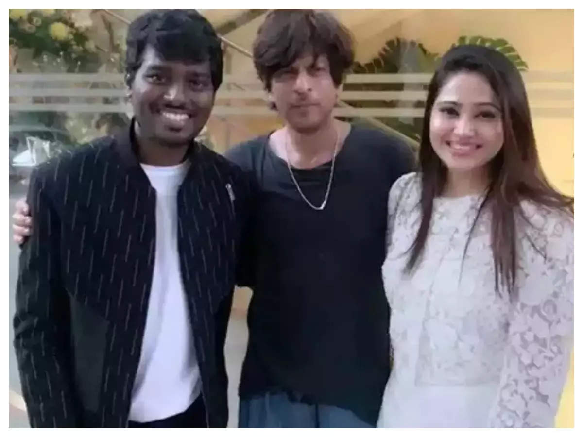 Shah Rukh Khan calls Atlee 'mad mass, hardworking', Jawan director says  'you are the king