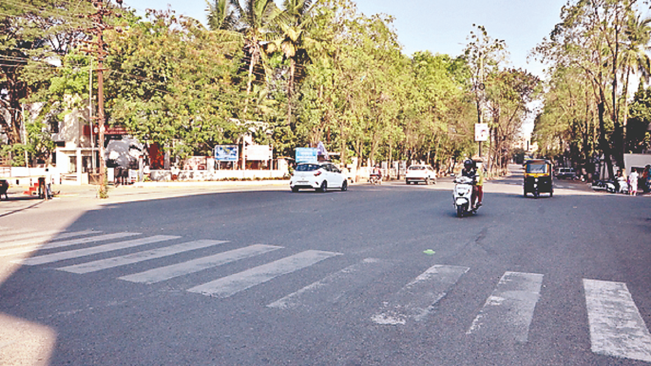 The NMC has proposed a new traffic signal at Marathon Chowk on Gangapur Road in Nashik