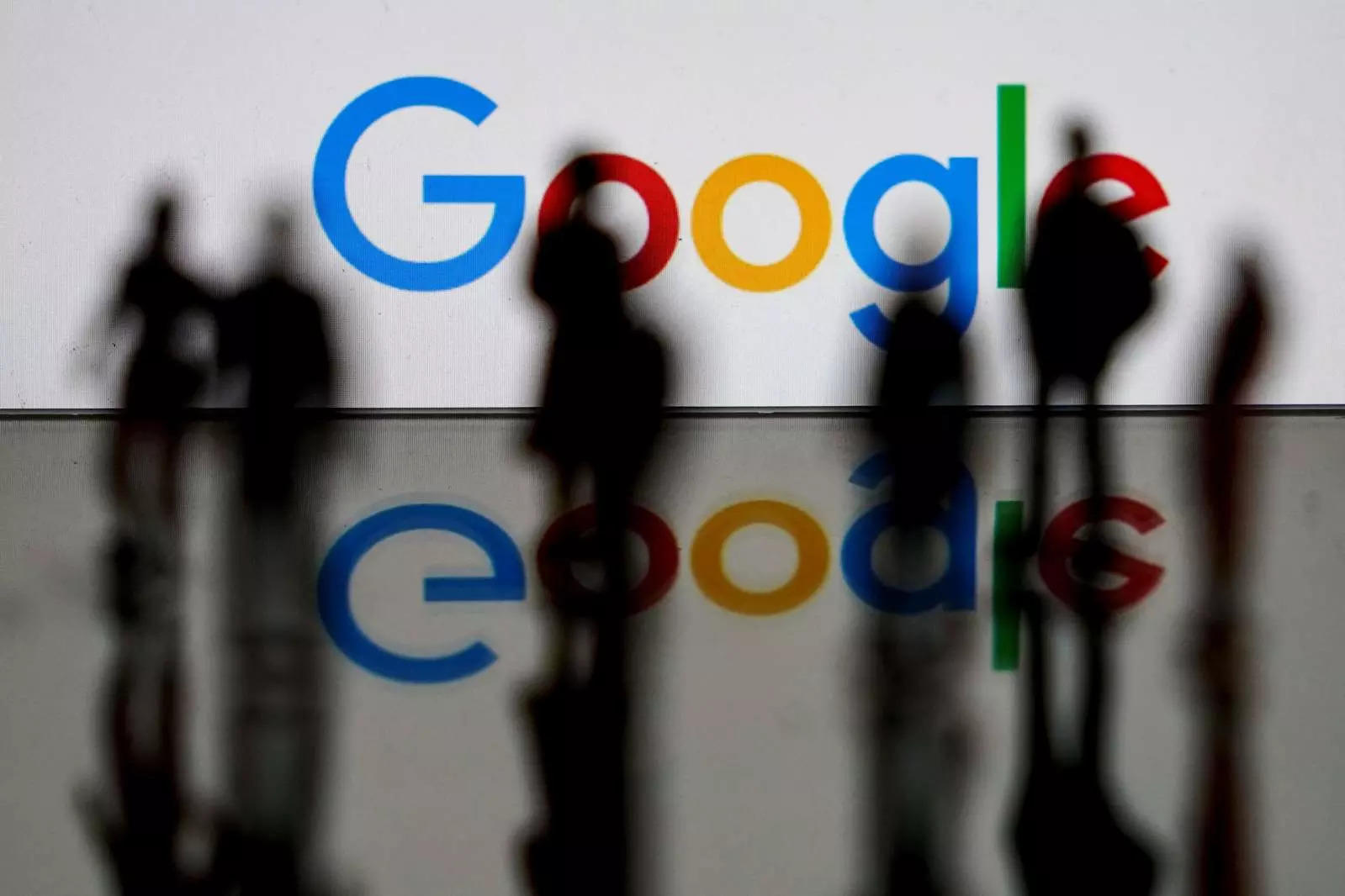 US sues Google over dominance of online ad market