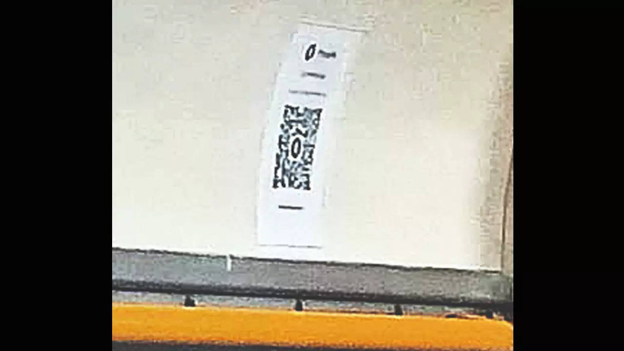 E-payment makes bus rides easier in Kolkata