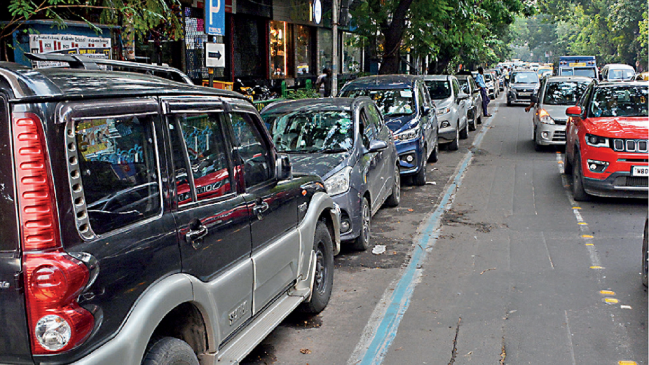 Graded parking fee hike from April in Kolkata