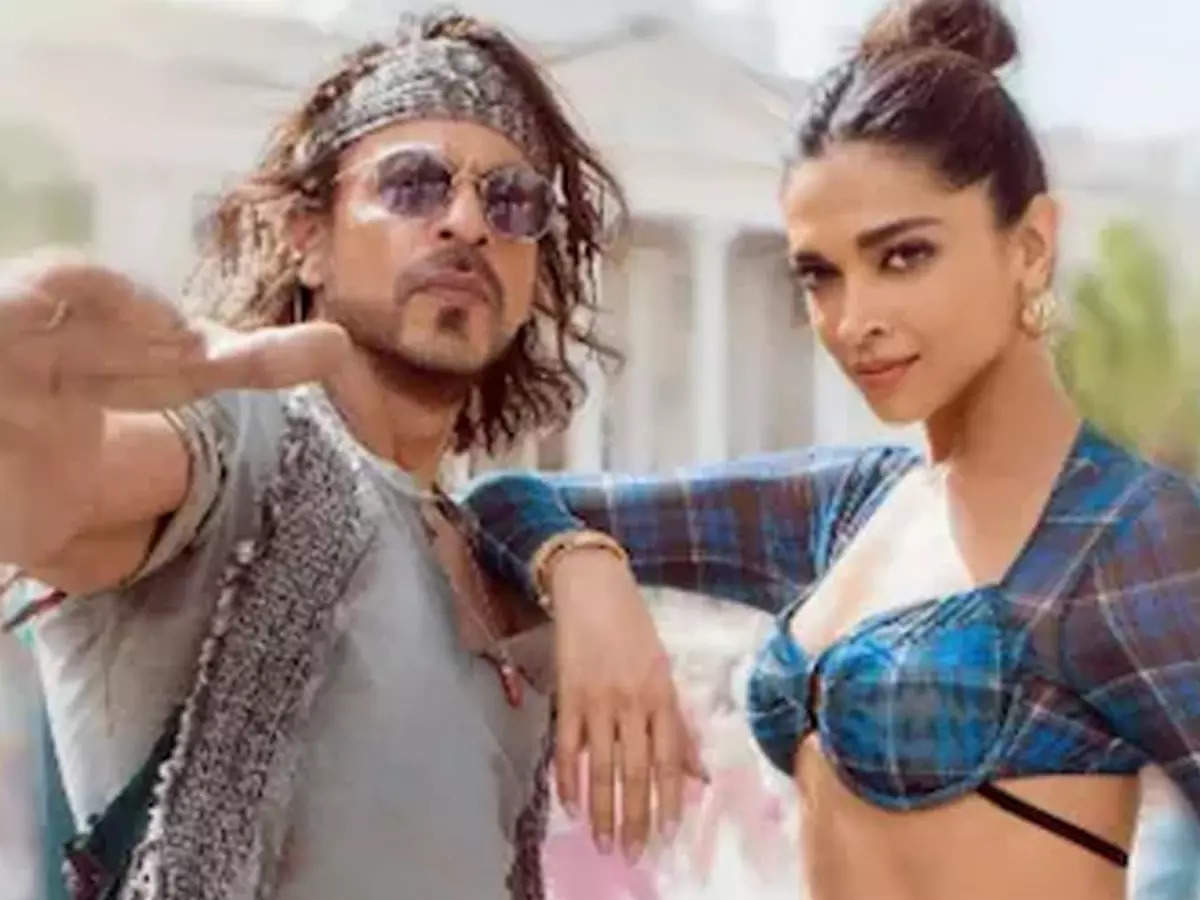 Of Boats, Of Beauty, Of Shah Rukh Khan In A Man Bun For Pathaan's