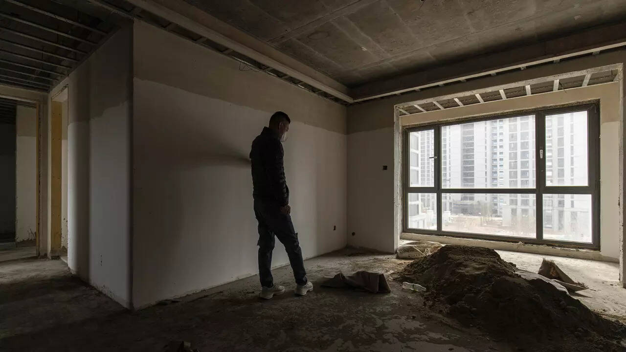 How thousands in China fell victim to massive housing crisis