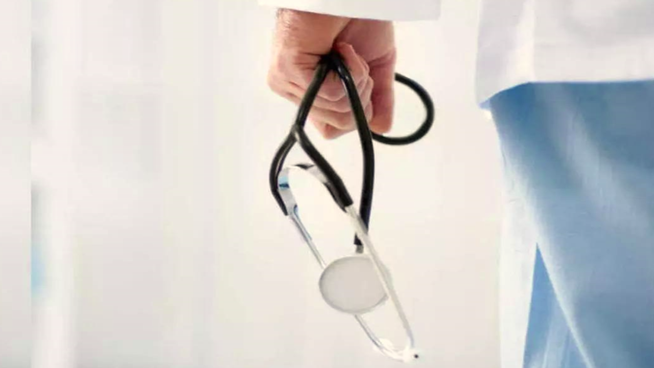 Mumbai doctors link fairness cream to kidney illness in family