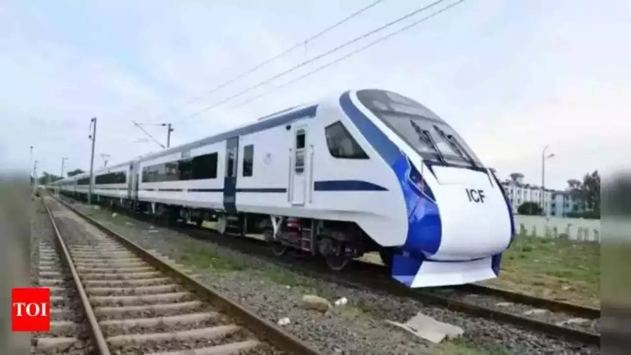 Vande Bharat Express: Mumbai to Pune in 3 hours to cost between Rs 500 & Rs  1,100 | Mumbai News - Times of India