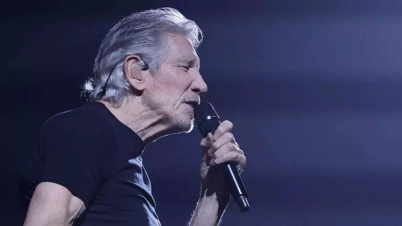 Roger Waters: Russia asks Pink Floyd's Roger Waters to speak on Ukraine arms at UN