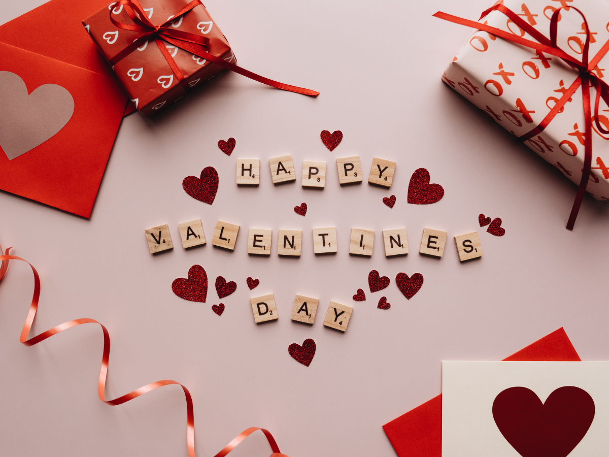 Happy Valentine's Day 2023: Best Messages, Quotes, Wishes and Images to share on Valentine's Day - Times of India