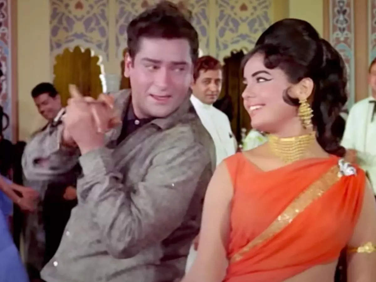 Mumtaz BREAKS DOWN recalling her last meeting with Shammi Kapoor ...