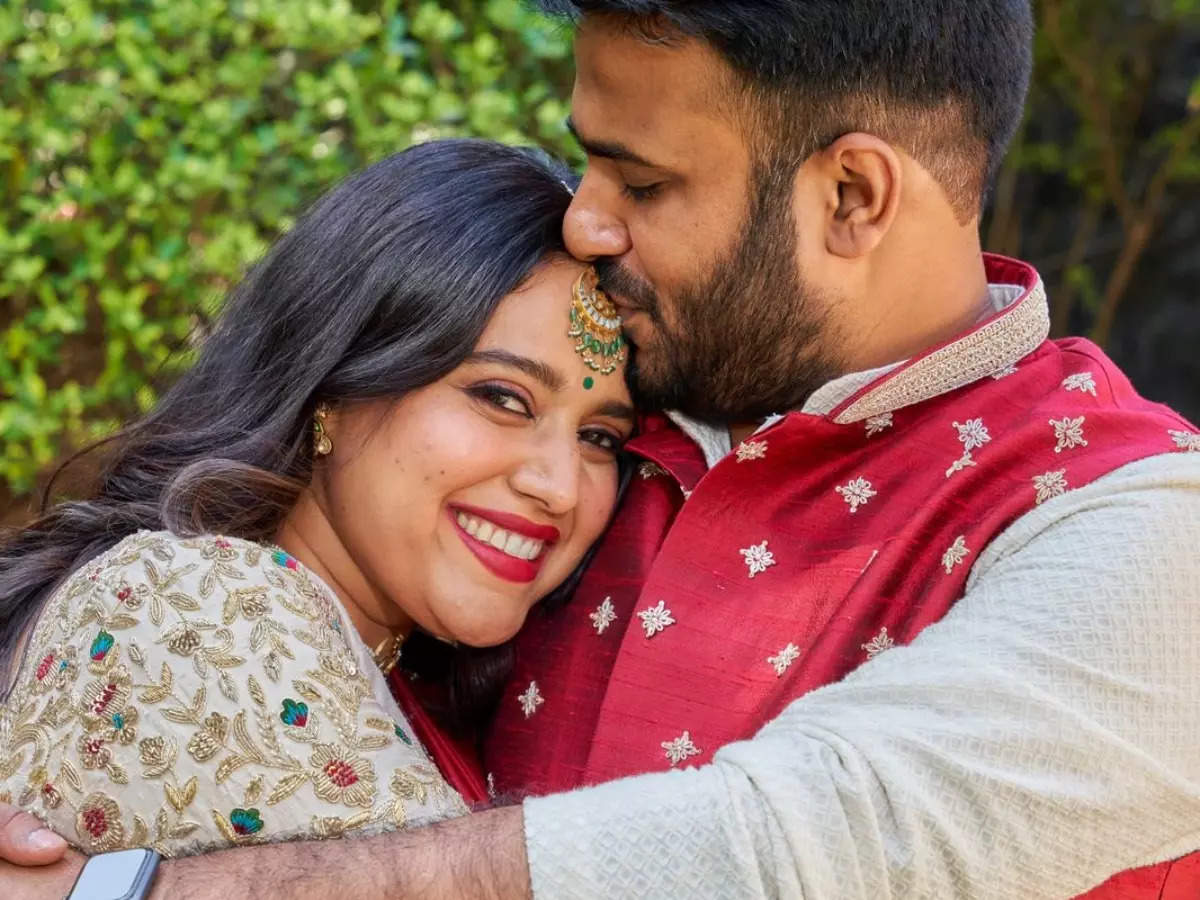 First pictures of Swara Bhaskar and Fahad Ahmad as husband and wife are out - See inside | Hindi Movie News - Times of India