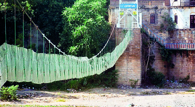 SIT: Half of Morbi cables may have broken before tragedy