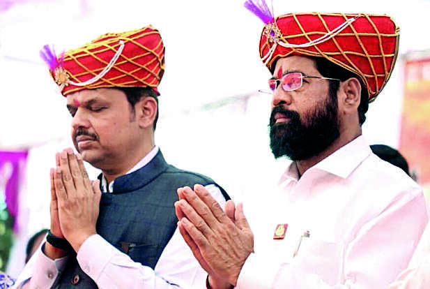 After Election Commission&rsquo;s Sena ruling, buzz over Maharashtra cabinet expansion