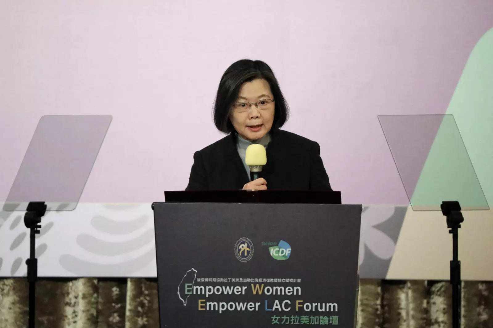 President Tsai Ing-wen said it was time "to explore even more opportunities for cooperation" between the US and Taiwan.