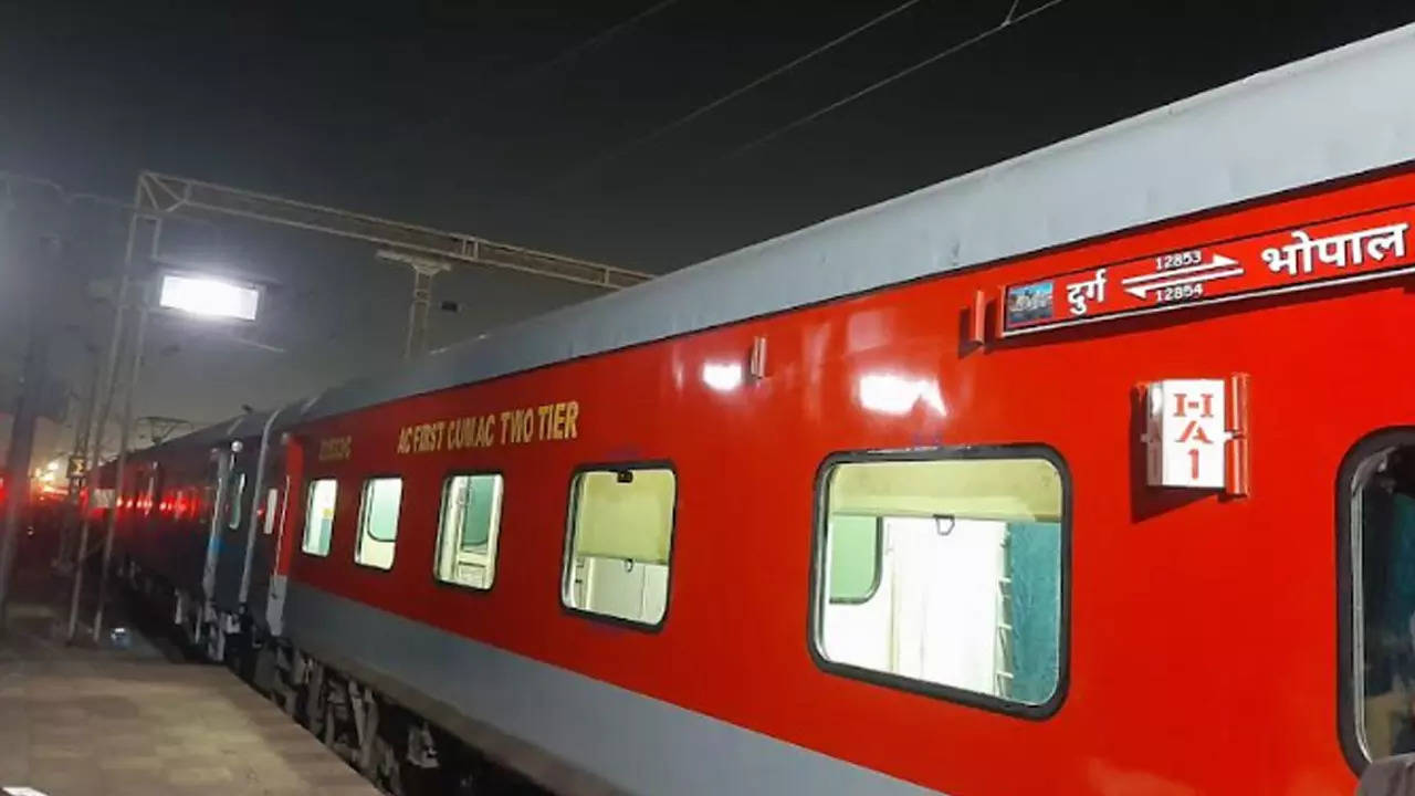 New technology LHB coaches in 19 trains running through SECR | Raipur News  - Times of India