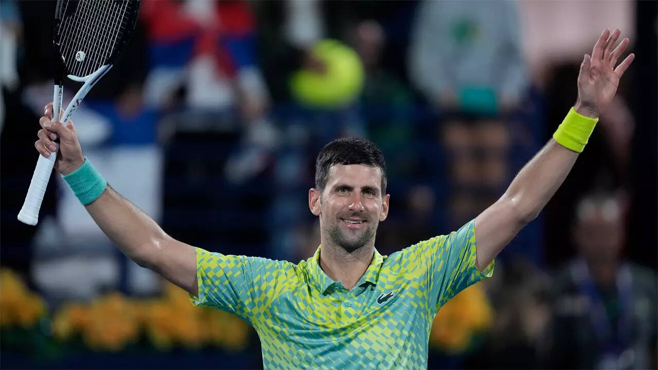 Flawless Djokovic downs Hurkacz to reach Dubai semi-finals