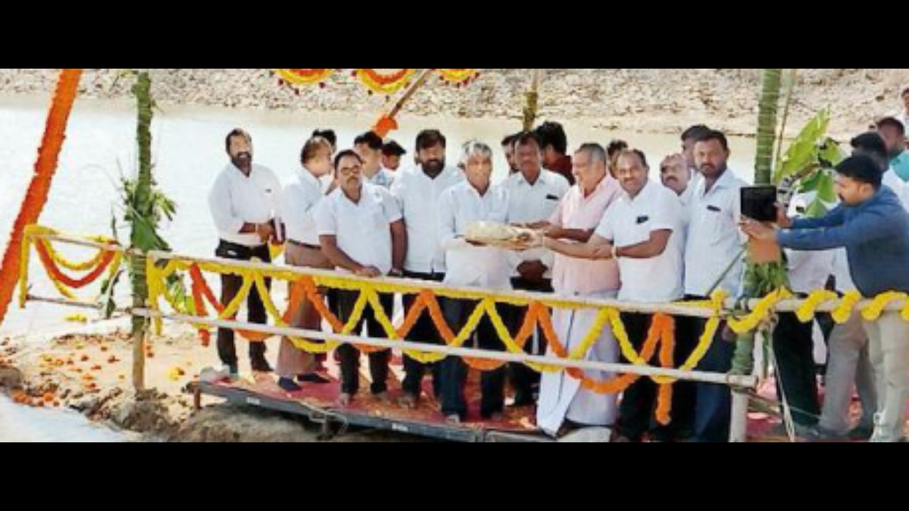 The project is aimed at providing drinking water to the villages in Pandavapura taluk of Mandya district
