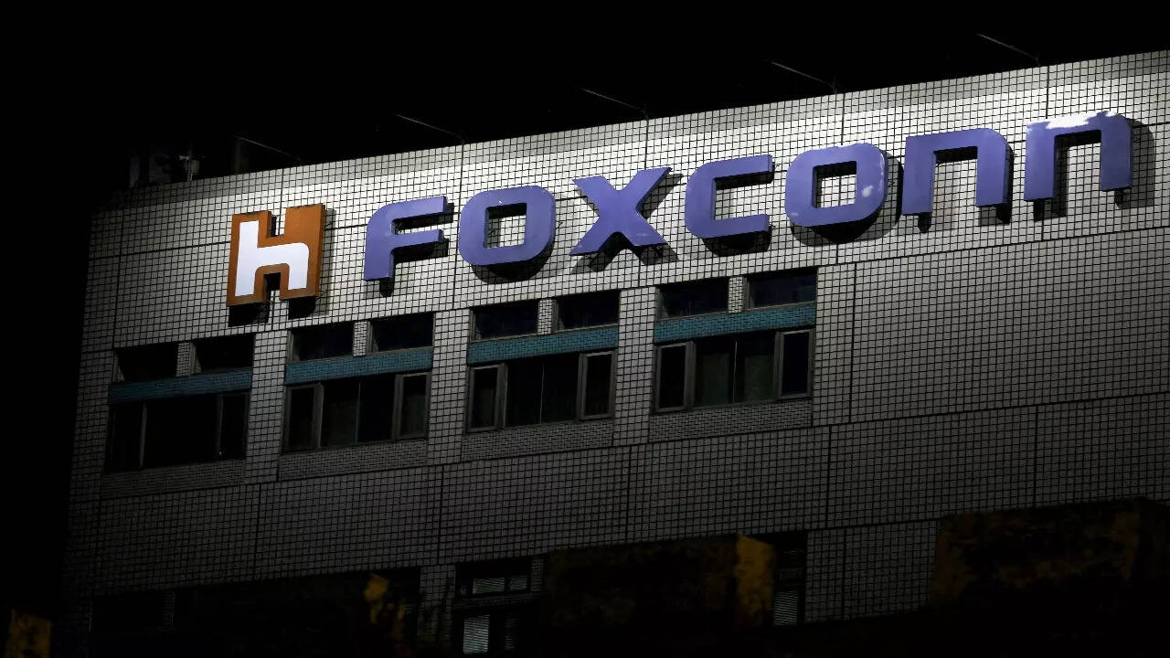 Foxconn says no ‘definitive agreements’ for new India investment