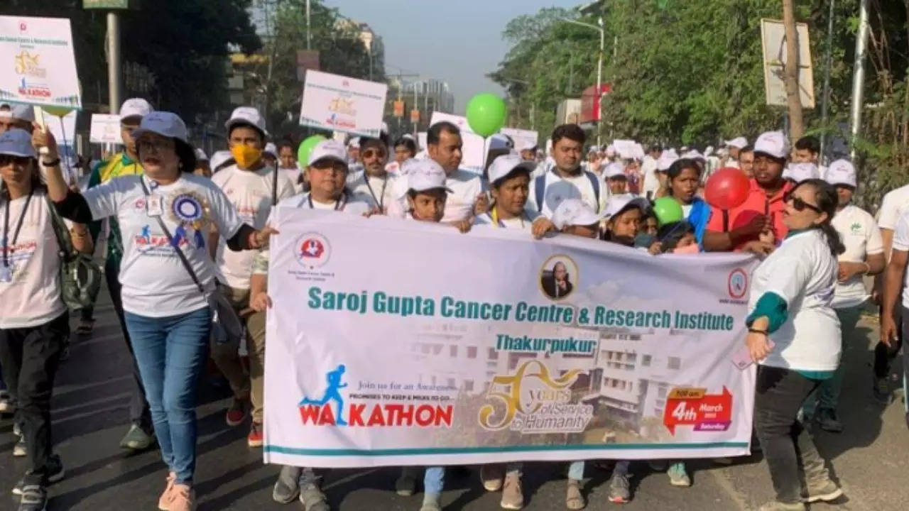 Kolkata hospital organises walkathon on cancer awareness