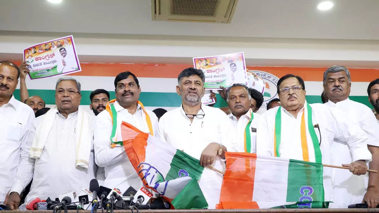 In quest for majority, Karnataka Congress tries to woo those who defected from party in 2019