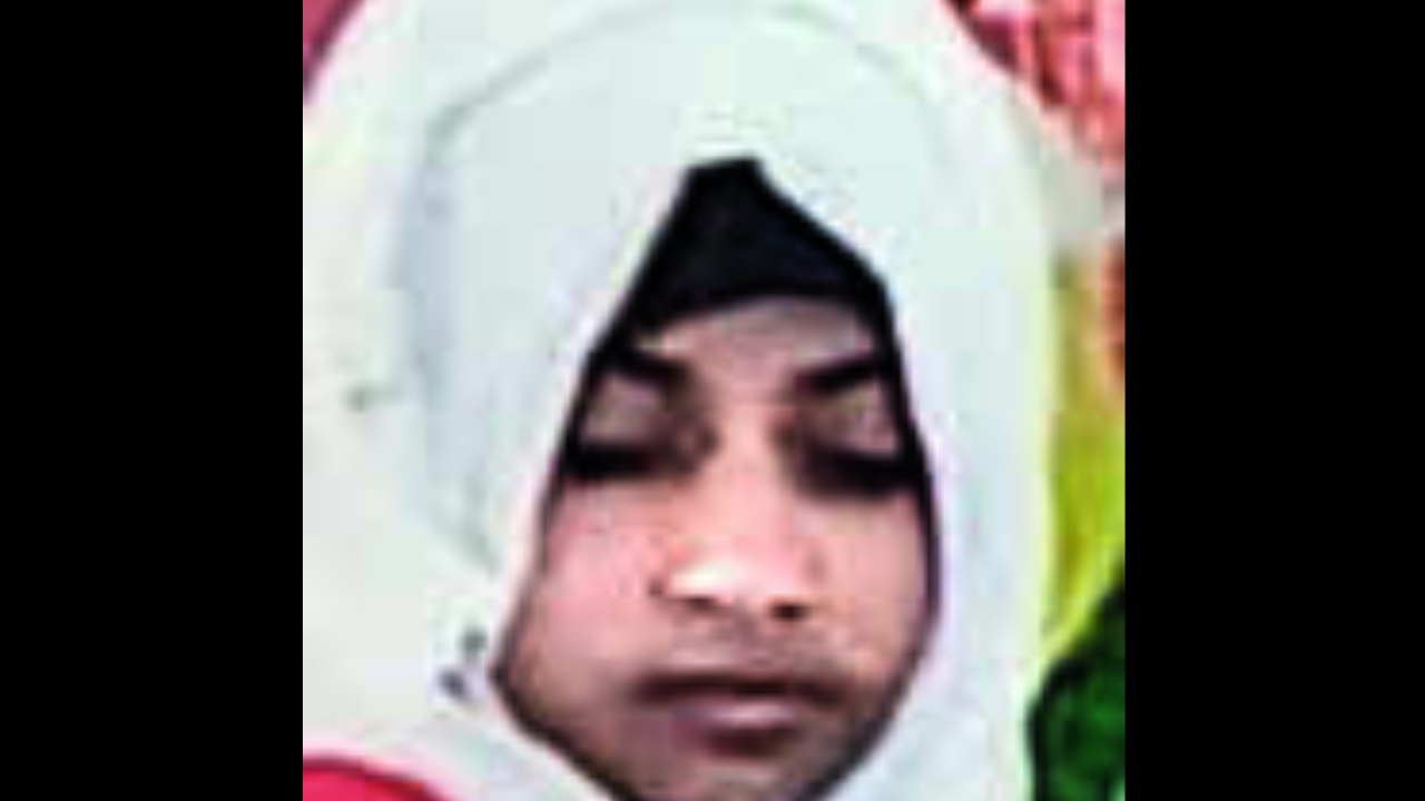 In &lsquo;dare game&rsquo; with friends, Ooty girl eats 45 iron tablets, dies