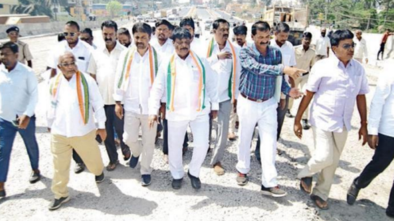 Ex-minister: Bjp In A Hurry To Open Incomplete Expressway | Mysuru News – Times of India