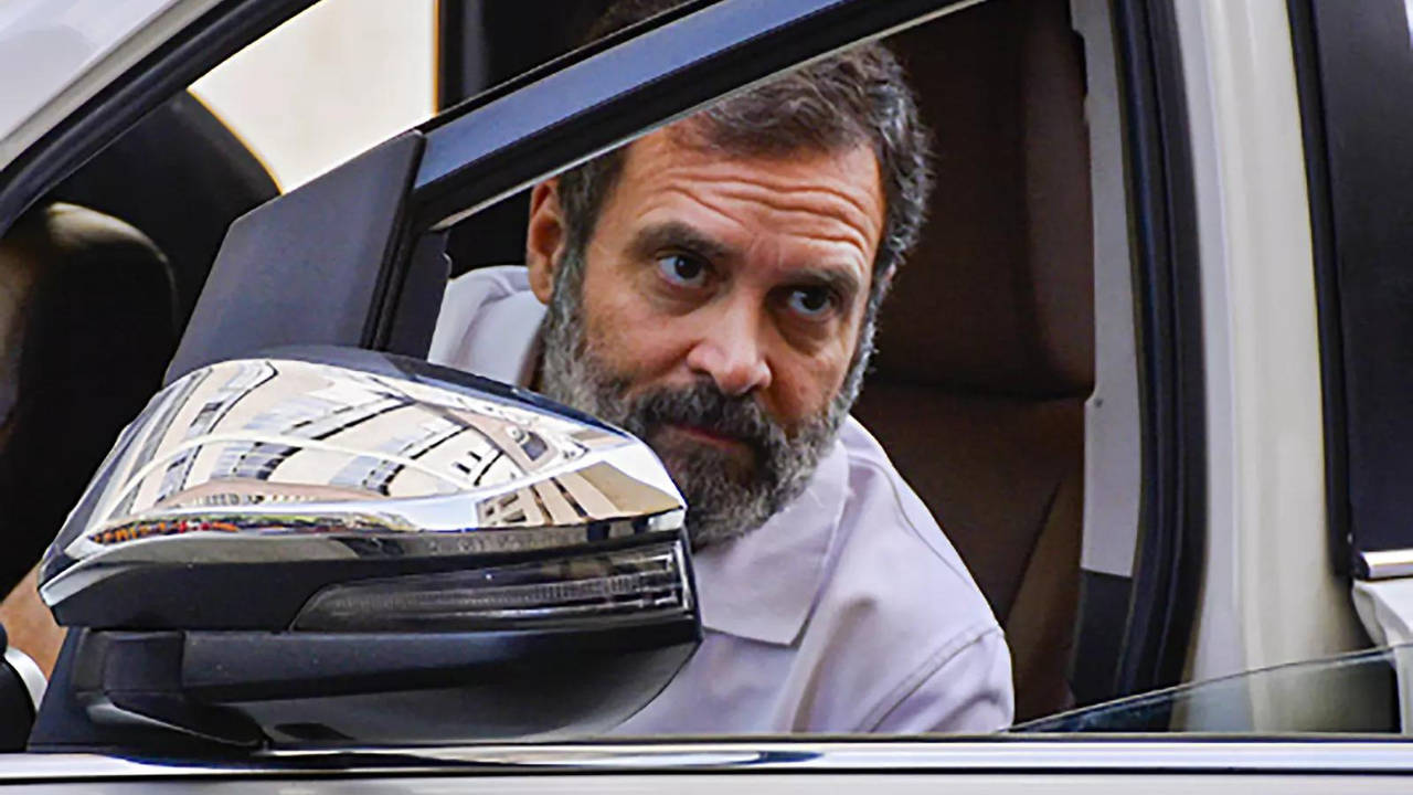 Rahul Gandhi invokes Mahatma Gandhi after conviction