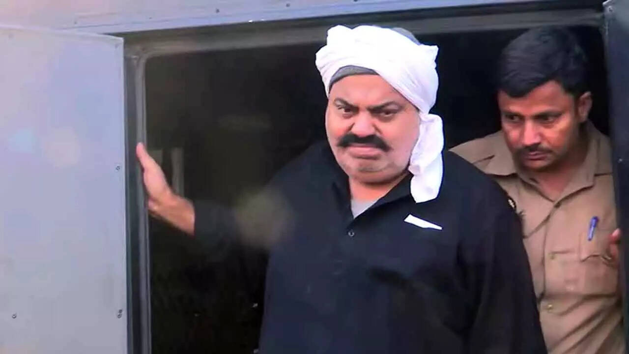 Don-turned-neta Atiq Ahmed gets life imprisonment