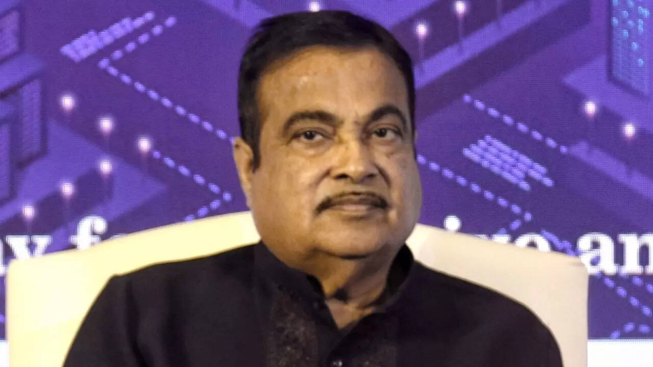 Union minister Nitin Gadkari’s hint at ‘quitting politics’ fuels rift speculation
