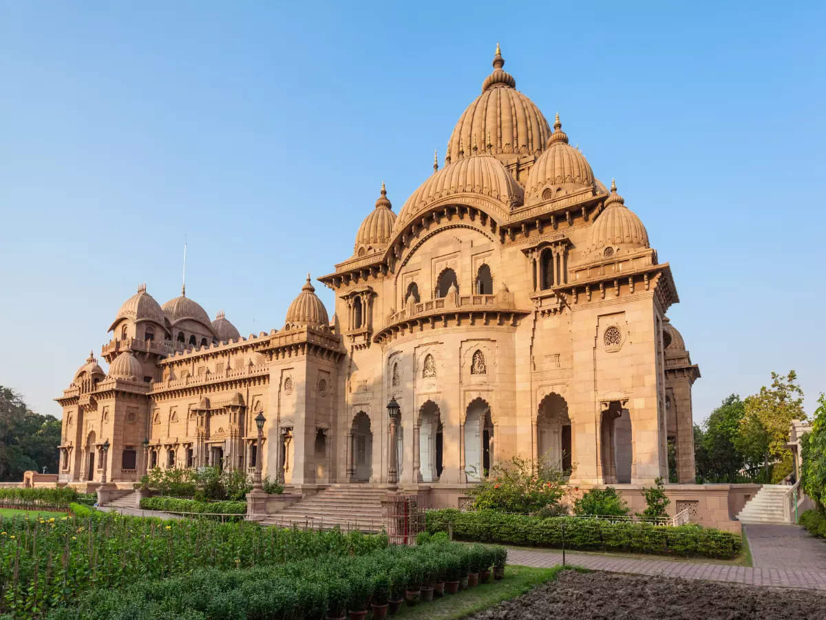 This tourist attraction in West Bengal will give you good vibes