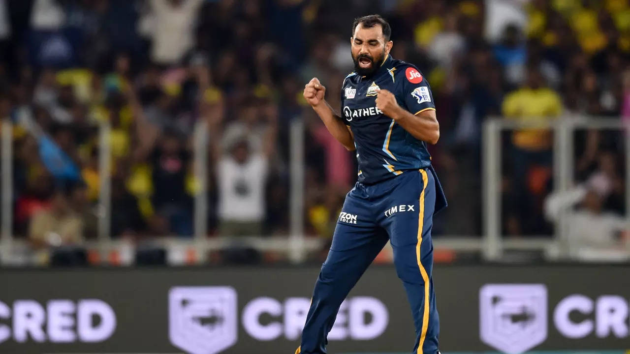 Mohammed Shami: Watch: Mohammed Shami clinches his 100th IPL wicket in  style | Cricket News - Times of India