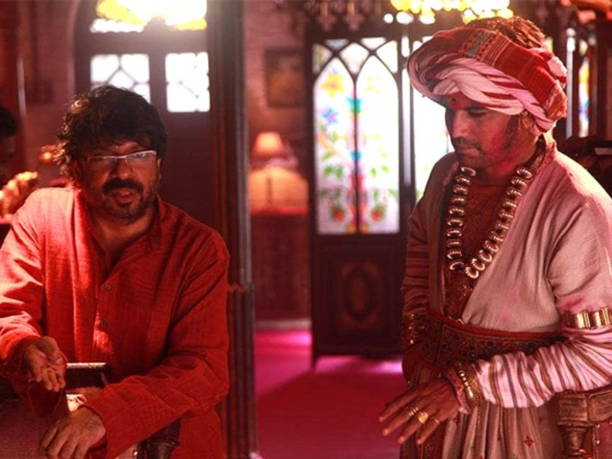 Sharad Kelkar recalls first day of shoot in Sanjay Bhansali’s film Ram Leela; says “Mere dil pe lag raha tha kitne paise waste ho rahe hain”