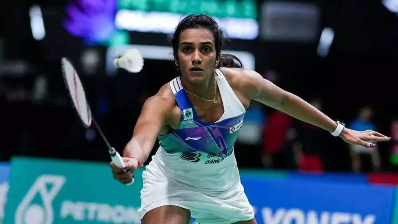 PV Sindhu finishes runner-up at Madrid Spain Masters | Badminton ...