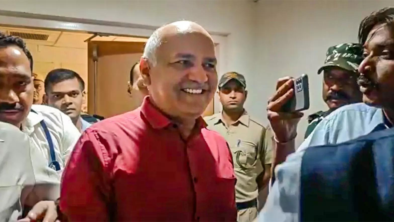 मनीष सिसोदिया की न्यायिक हिरासत 17 अप्रैल तक बढ़ाई गई Manish Sisodia's judicial custody extended till April 17 