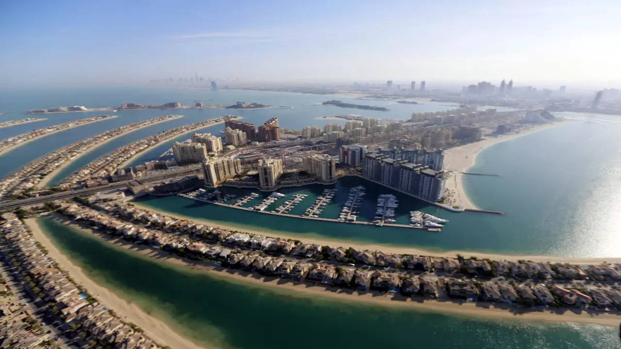 Dubai’s latest boom is pricing out the expats it once coveted