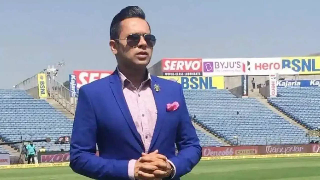 Aakash Chopra: IPL 2023: Commentator Aakash Chopra tests positive for  Covid-19 | Cricket News - Times of India