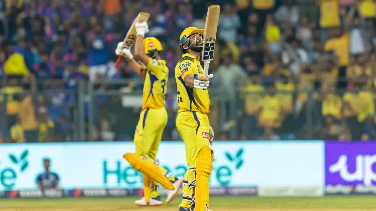 MI vs CSK Highlights: Ajinkya Rahane blitz, spinners help Chennai Super  Kings crush Mumbai Indians | Cricket News - Times of India