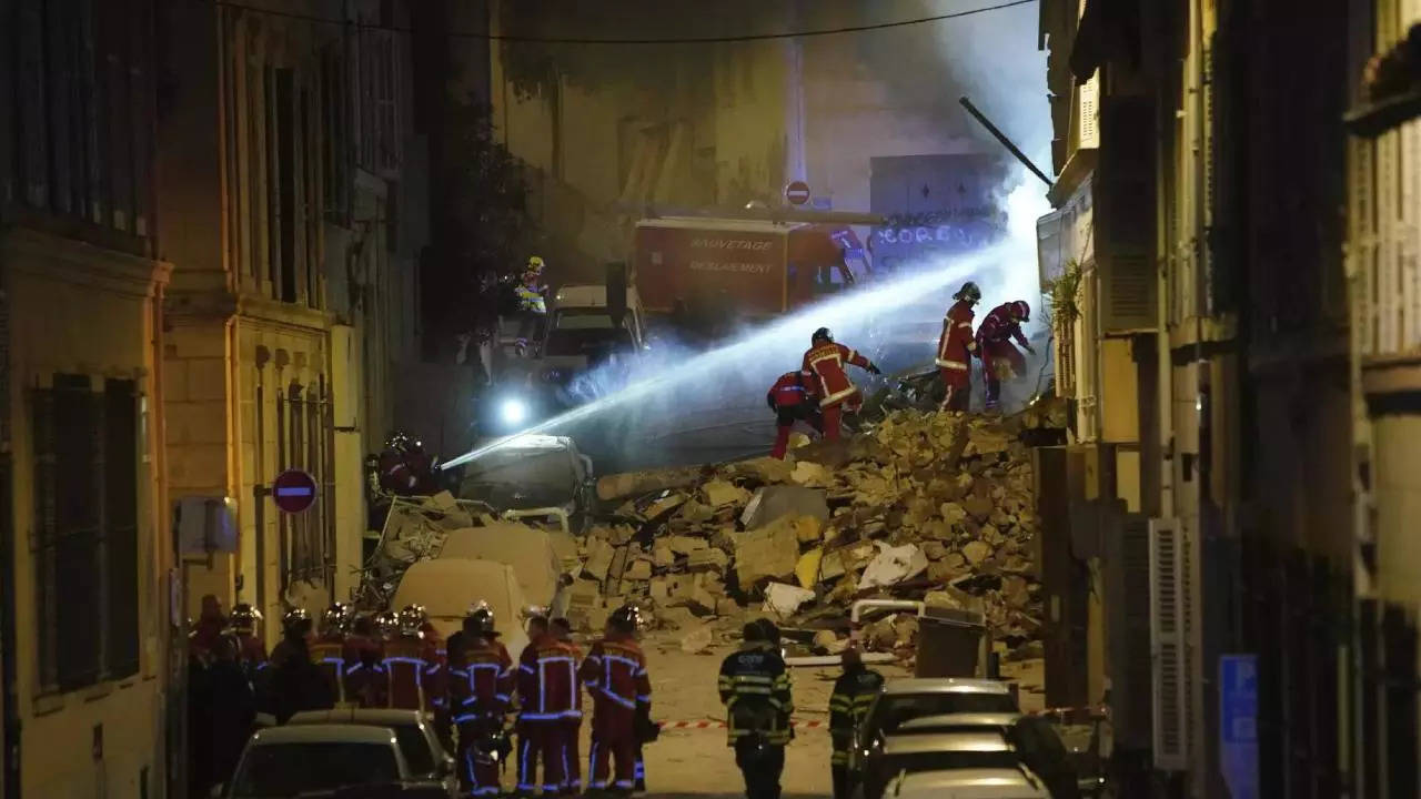 مارسی: فرانسه: 2 جسد پس از فروریختن ساختمان مارسی پیدا شد