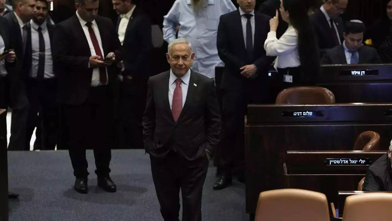 نتانیاهو: حزب لیکود نتانیاهو در نظرسنجی خبری محلی سقوط کرد